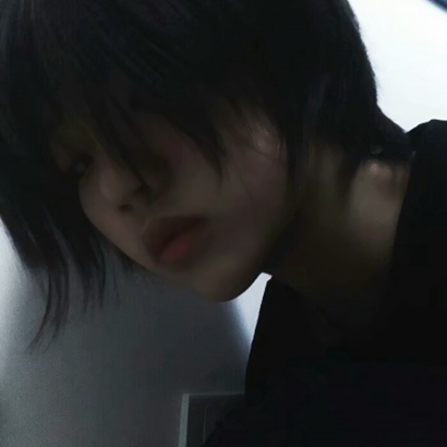性感火辣的微信个性韩范女生头像下载