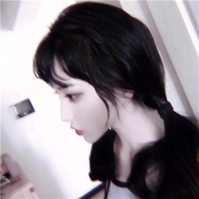 微信文艺清新气质女生头像