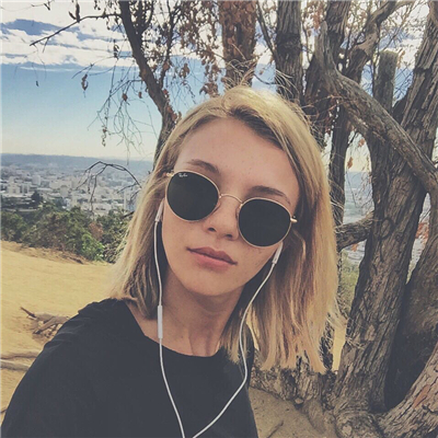 微信清新时尚阳光欧美女生头像