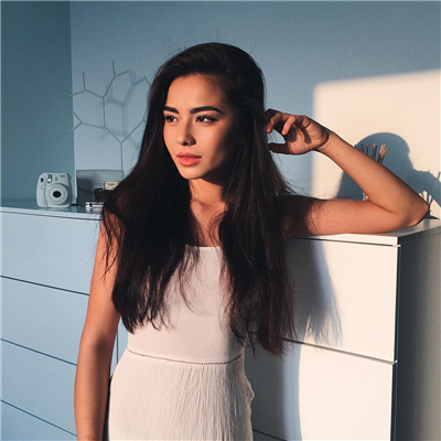 微信清新时尚高清欧美女生头像