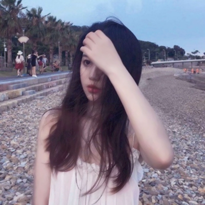 性感火辣的微信个性韩范女生头像下载