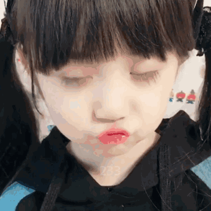 微信搞怪GIF傻屌斗图表情包