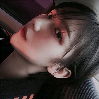 微信文艺清新气质女生头像