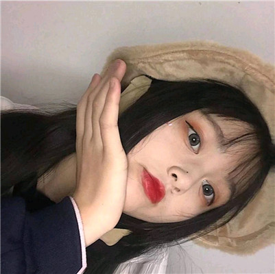 微信文艺清新气质女生头像