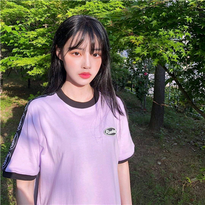 清新迷人气质女生头像