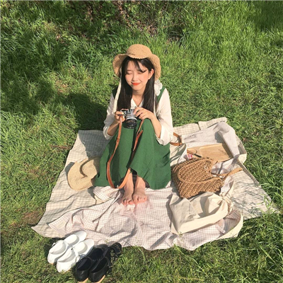 微信小清新阳光温馨女生头像