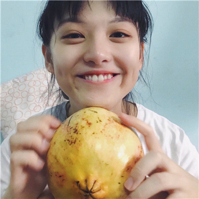 微信小清新阳光温馨女生头像