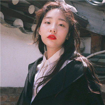 清新唯美女生微信头像