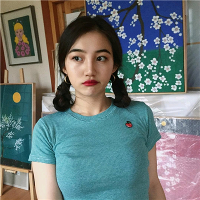 微信小清新阳光温馨女生头像