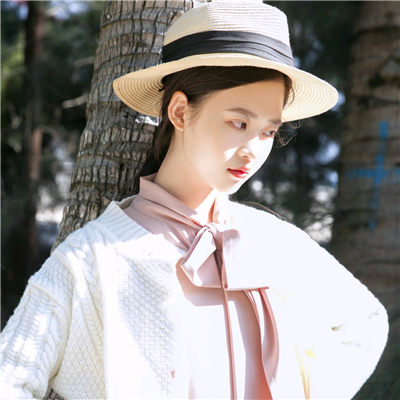 清新唯美女生微信头像