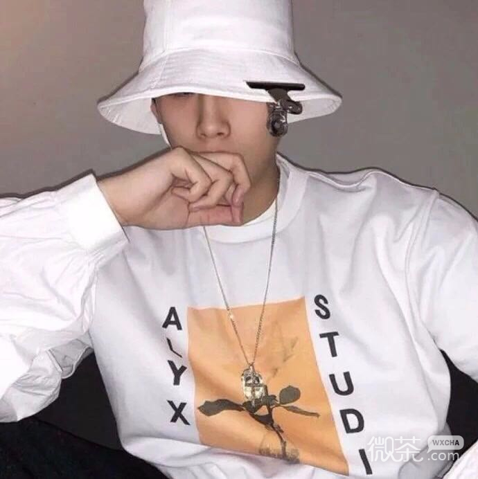 微信帅气成熟性感男生头像