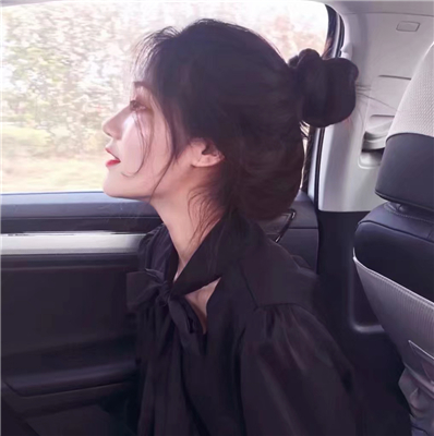 微信文艺阳光粉嫩女生头像