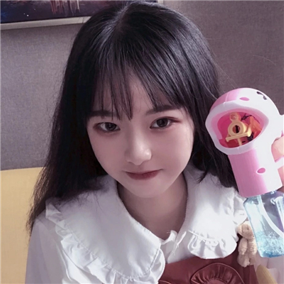 微信清新纯洁阳光女生头像