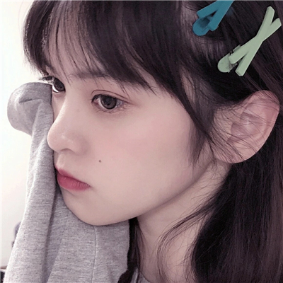 微信清新纯洁阳光女生头像