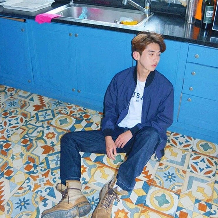 成熟性感男生微信头像