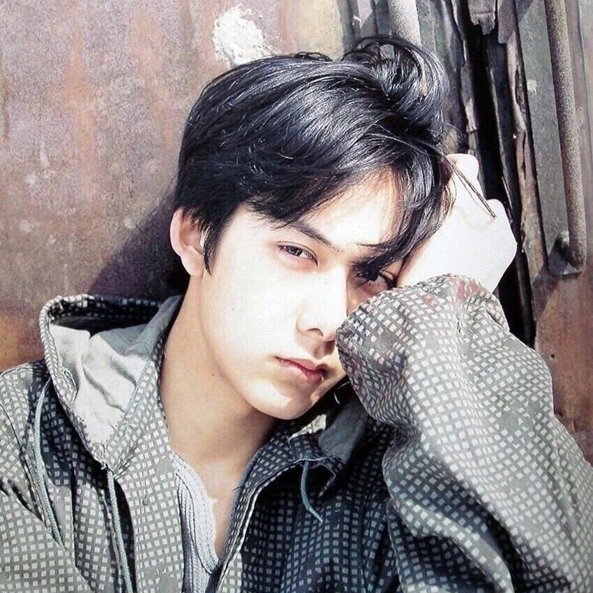 成熟性感男生微信头像