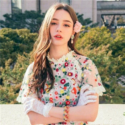 微信清新唯美简洁女生头像