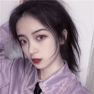 微信清新纯洁阳光女生头像