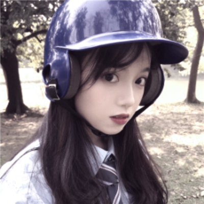 微信清新纯洁阳光女生头像