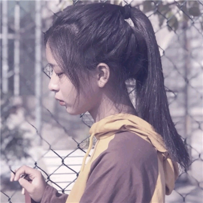 微信唯美粉嫩时尚好看女生头像