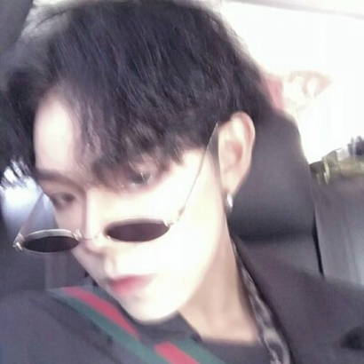 2019微信最新男生玩网专用非主流头像下载