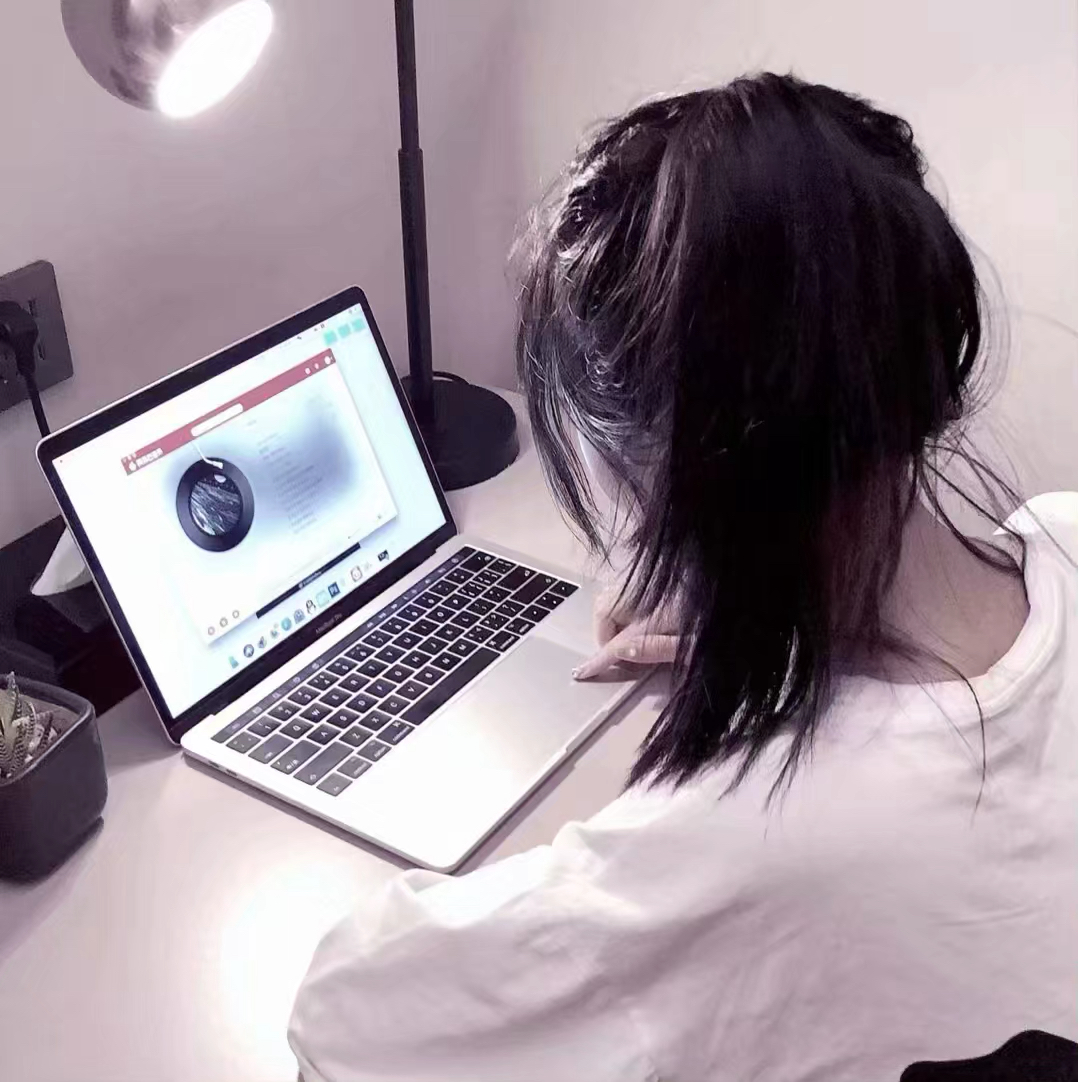 微信小清新唯美粉嫩气质女生头像