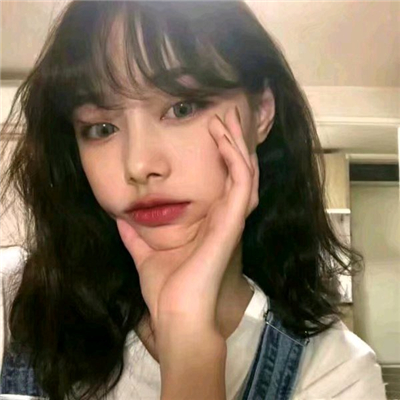 微信清新唯美简洁女生头像