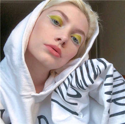 微信清新唯美简洁女生头像