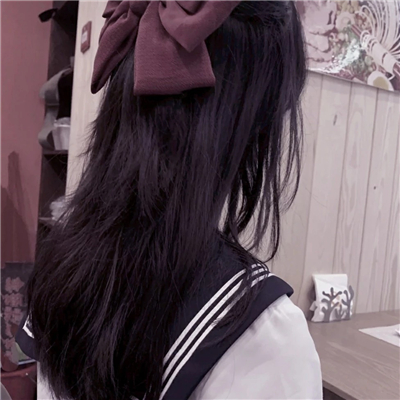 微信清新纯洁阳光女生头像