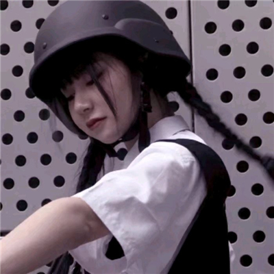 微信唯美粉嫩时尚好看女生头像