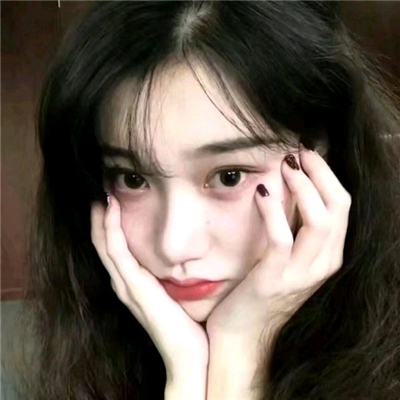 微信深沉佛系时尚女生头像