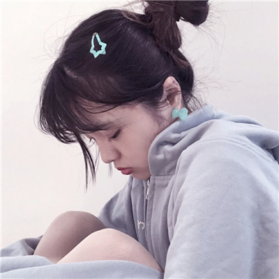 微信清新纯洁阳光女生头像