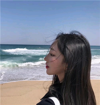 微信深沉佛系时尚女生头像