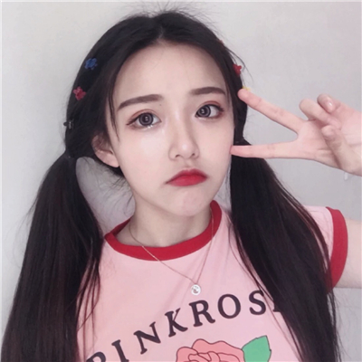 微信文艺迷人气质女生头像