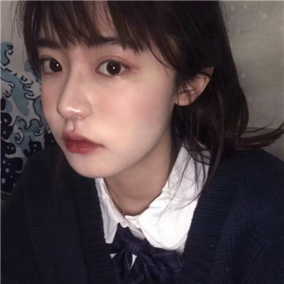 微信文艺阳光粉嫩女生头像