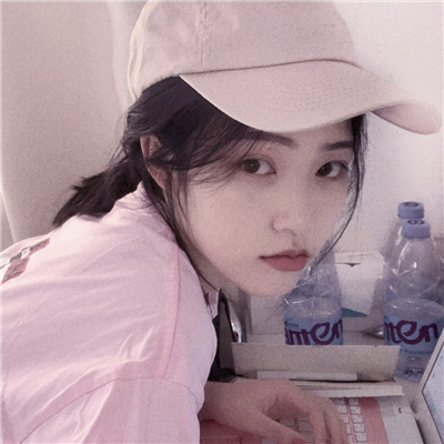 微信清新纯洁阳光女生头像