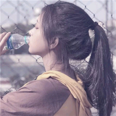 微信唯美粉嫩时尚好看女生头像