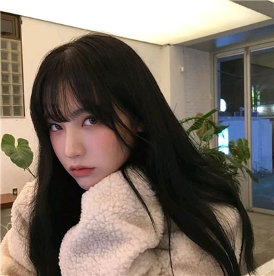 微信深沉佛系时尚女生头像