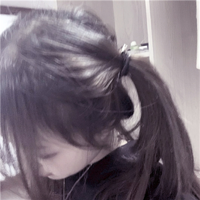 微信清新纯洁阳光女生头像