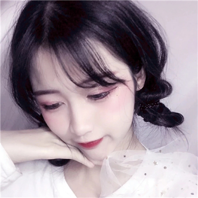 微信清新纯洁阳光女生头像