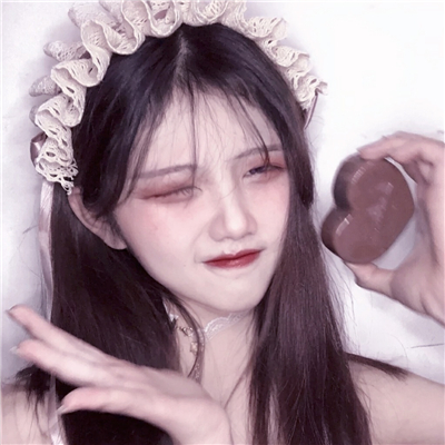 微信清新纯洁阳光女生头像