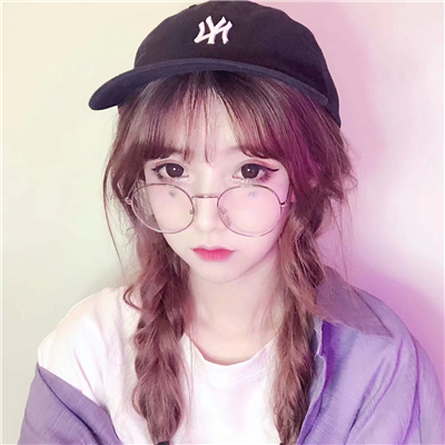 微信文艺阳光粉嫩女生头像