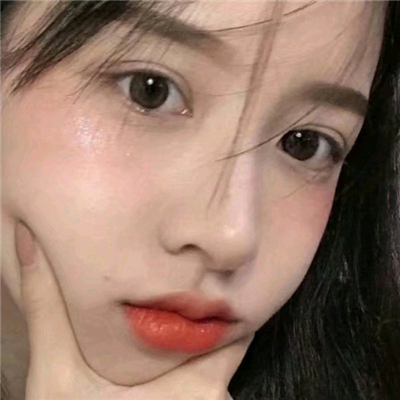 微信深沉佛系时尚女生头像