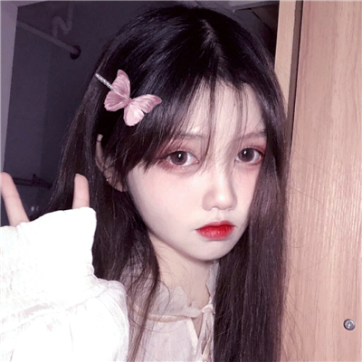 微信清新纯洁阳光女生头像