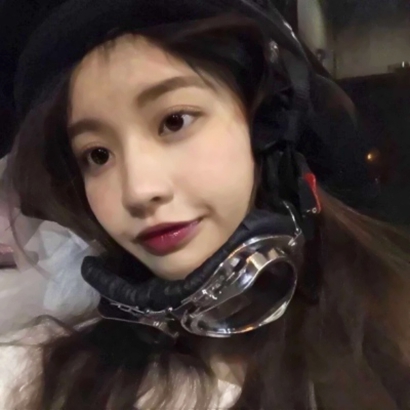 逗比搞笑风格的微信女生头像合集下载