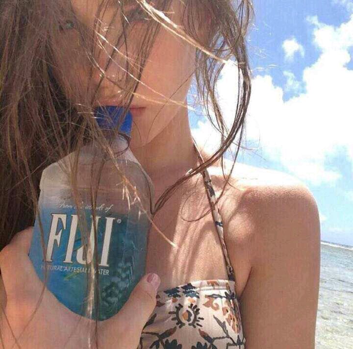 微信清纯时尚文艺欧美女生头像