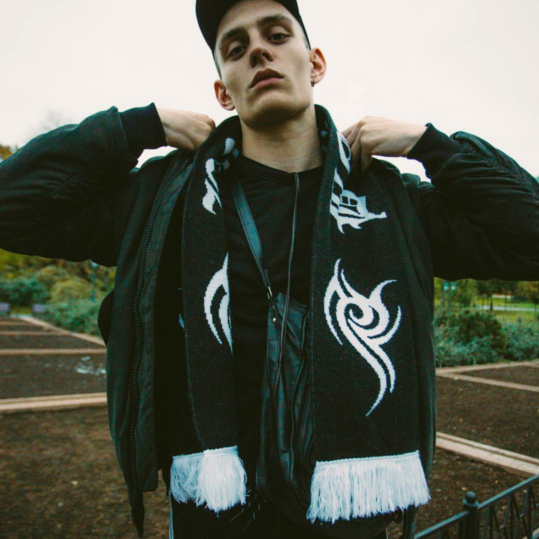 微信帅气高冷霸气欧美男生头像