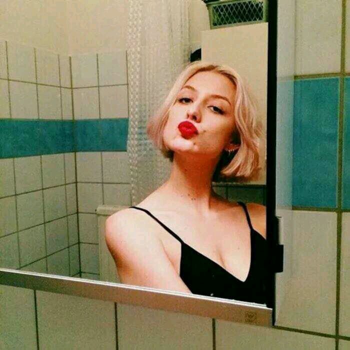 微信清纯时尚文艺欧美女生头像