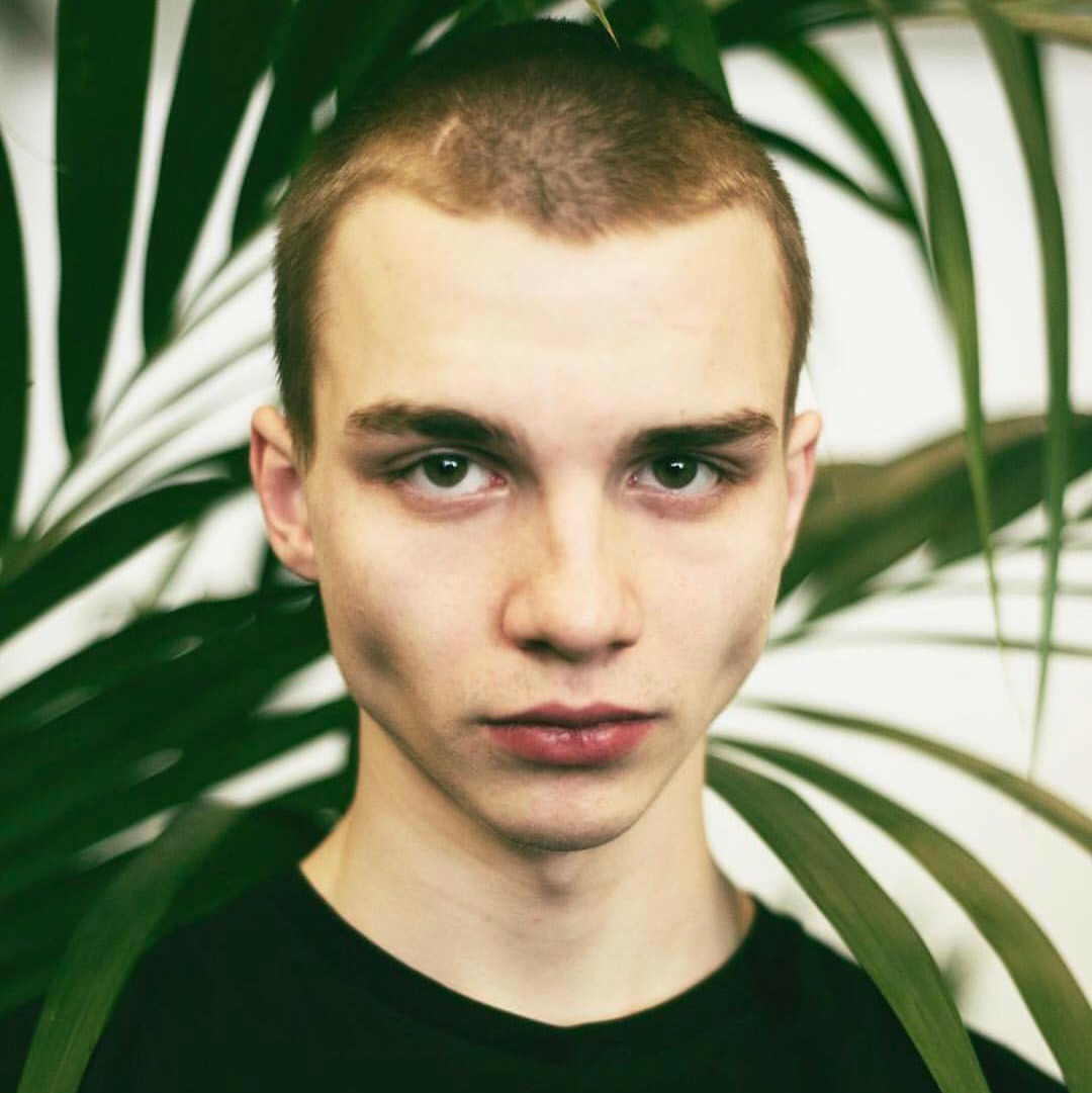 微信超拽帅气冷酷欧美男生头像