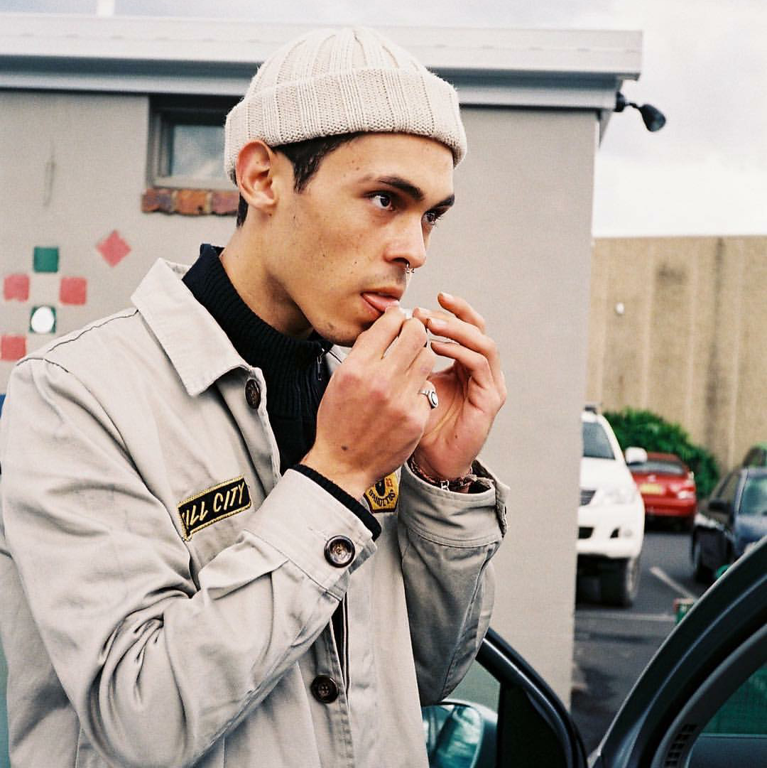 微信超拽帅气冷酷欧美男生头像